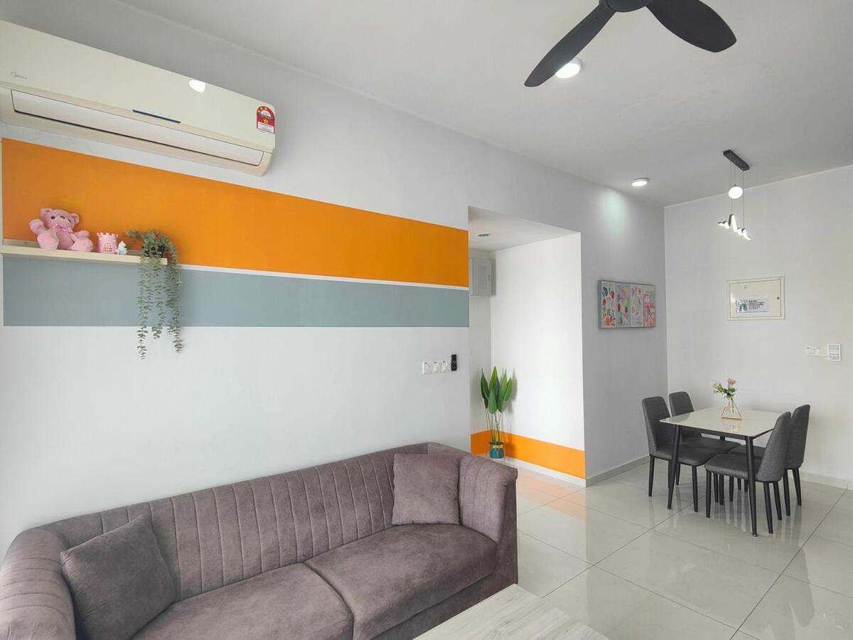 03johor Bahru, Seaview, Danga Bay Free Parking 2br Pangsapuri